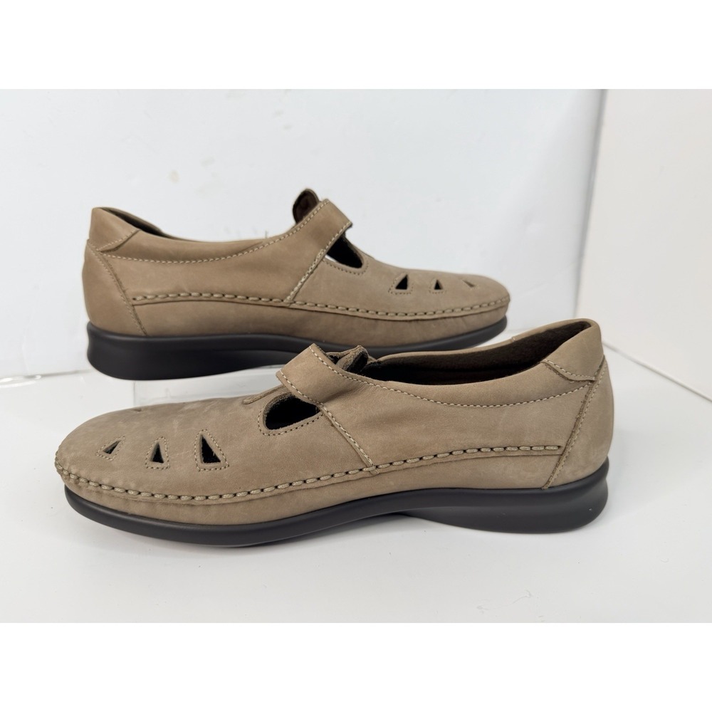 SAS Tripad Comfort Shoes Womens 8W Tan Leather Mary Jane Hook Loop USA